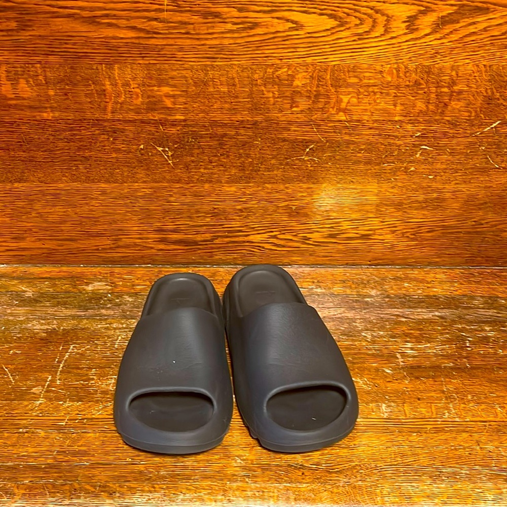 Yeezy Slides